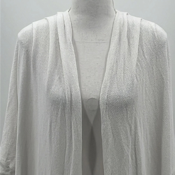 14th & Union Cocoon Cardigan in White - NWOT - Size Small - Picture 4 of 7